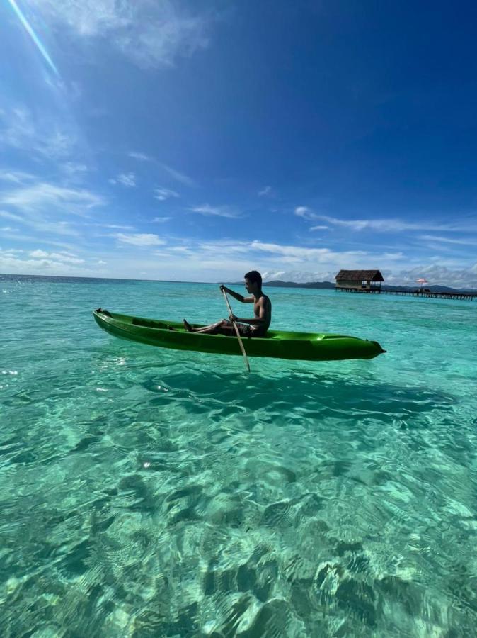 Wai Resort - Raja Ampat Pulau Birie Exteriör bild